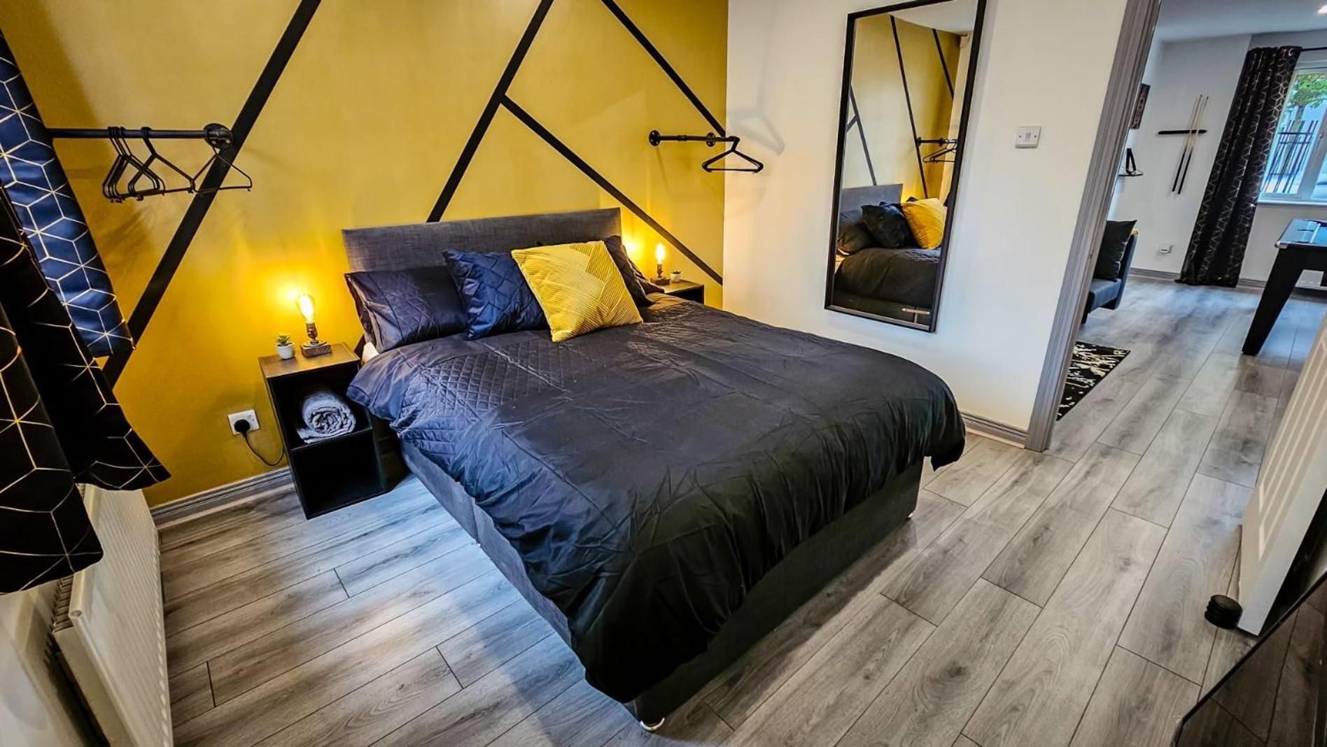 Modern City Centre Apartment Belfast Exterior foto
